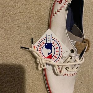 Keds Philly licensed MLB sneakers NWT